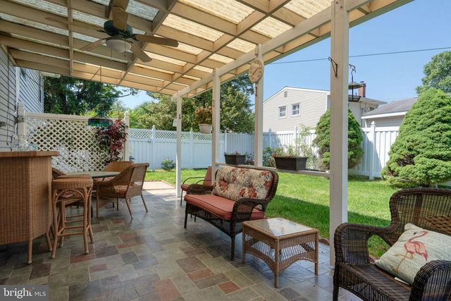 717 MAPLEWOOD AVE, Lancaster, PA 17601