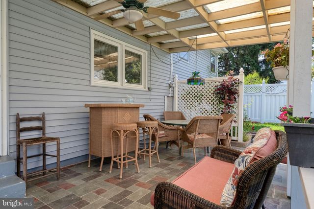 717 MAPLEWOOD AVE, Lancaster, PA 17601