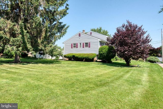 717 MAPLEWOOD AVE, Lancaster, PA 17601