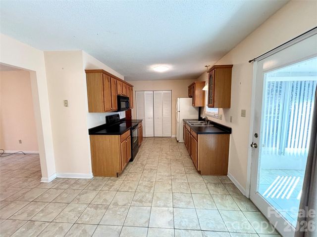 2335 Greater Druid Hills Boulevard, Hendersonville, NC 28791