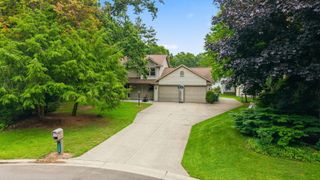 15250 Hofma Drive, Grand Haven Twp, MI 49417