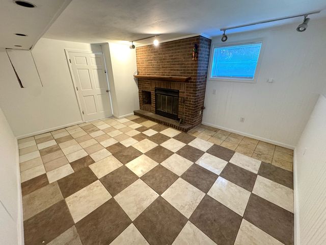 1008 Adams Court, Carpentersville, IL 60110