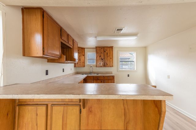 102 White Point Trai, Sandia, TX 78383