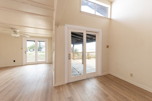 102 White Point Trai, Sandia, TX 78383