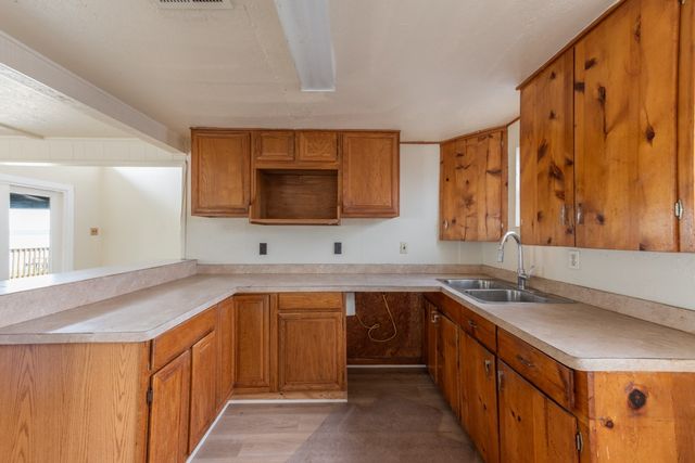 102 White Point Trai, Sandia, TX 78383