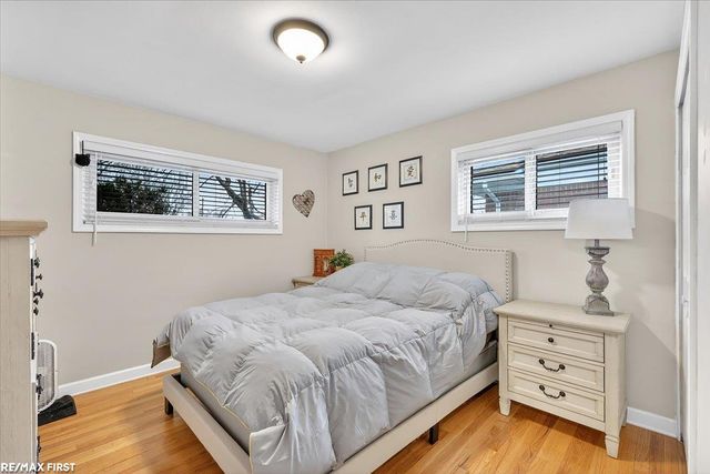 21025 Wakefield Street, Clinton Township, MI 48035