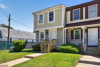 675 Bound Brook Rd, Dunellen Boro, NJ 08812
