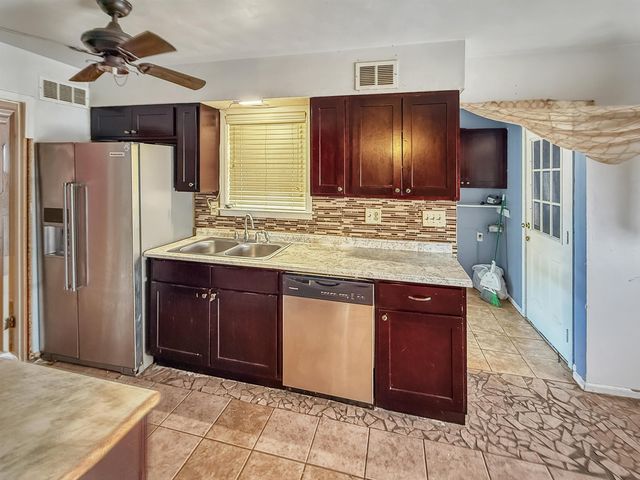 5209 YALE RD, Memphis, TN 38134