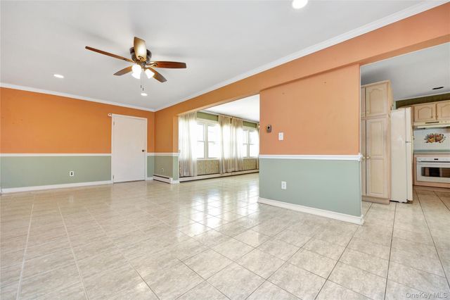 69 Cottonwood Lane, Westbury, NY 11590