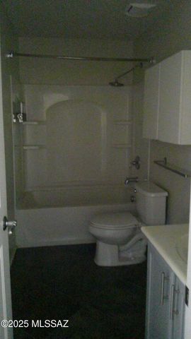 21121 E Legend Drive, Red Rock, AZ 85145