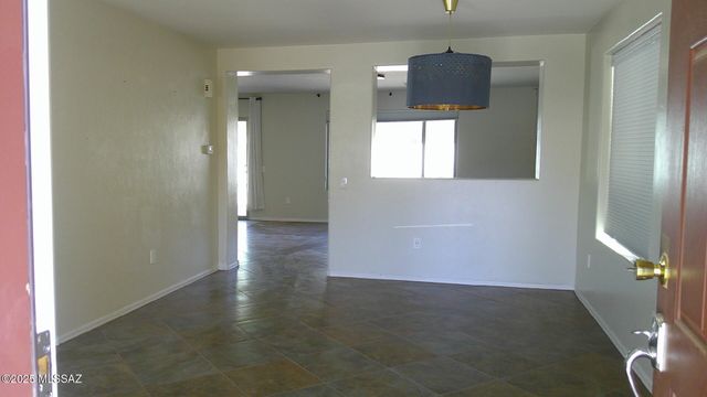 21121 E Legend Drive, Red Rock, AZ 85145