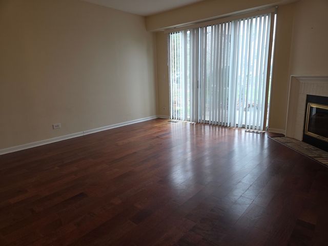 1115 Regency Court, Schaumburg, IL 60193