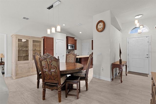 403 EDITH DRIVE, Fruitland Park, FL 34731