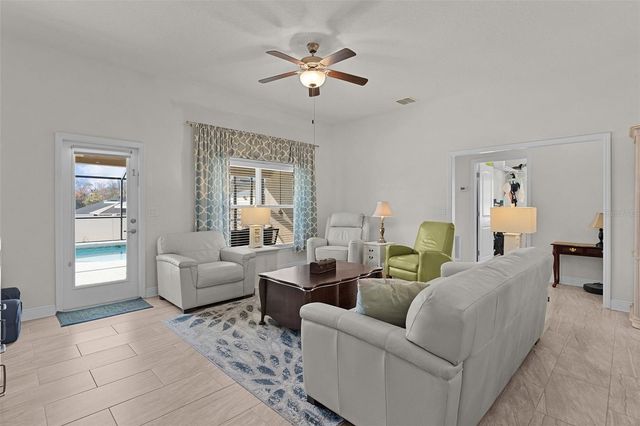 403 EDITH DRIVE, Fruitland Park, FL 34731