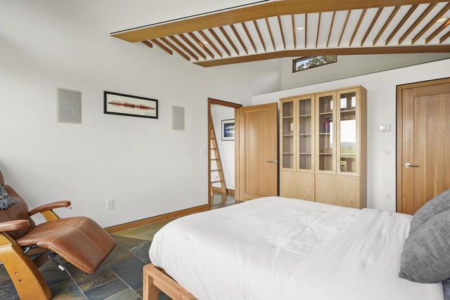 8680 Messerschmidt Drive, Verona, WI 53593