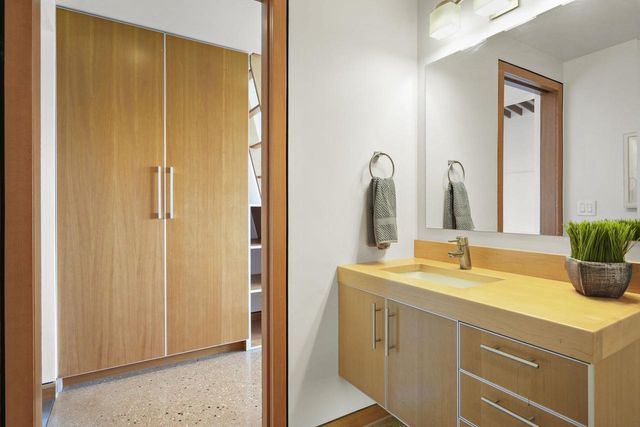 8680 Messerschmidt Drive, Verona, WI 53593