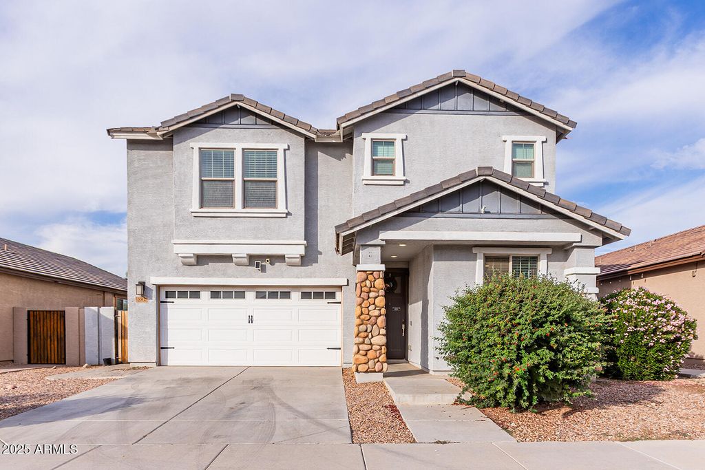 3312 E Russell Street, Mesa, AZ 85213