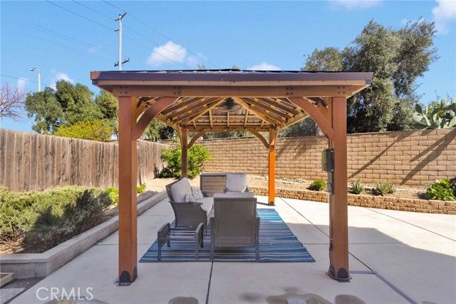 6519 Sonoma Avenue, Fontana, CA 92336