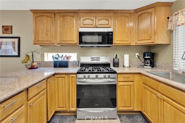 6519 Sonoma Avenue, Fontana, CA 92336