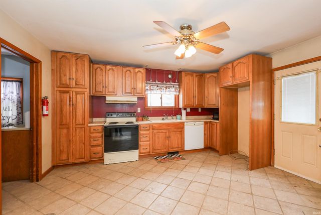 3462 S Bailey Road, Wabash, IN 46992