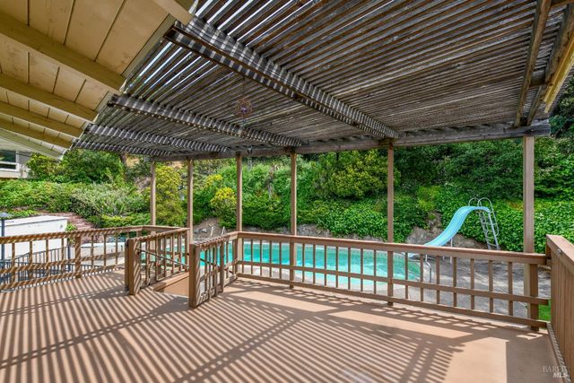 22 Monez Blvd, Napa, CA 94559