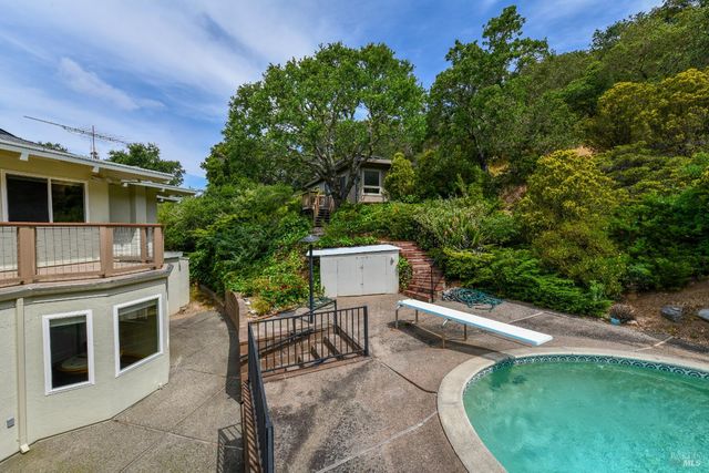 22 Monez Blvd, Napa, CA 94559