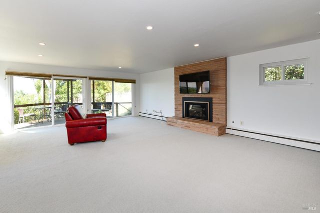 22 Monez Blvd, Napa, CA 94559