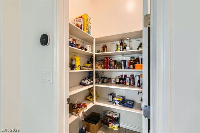 498 Pebble Run Avenue, Henderson, NV 89011