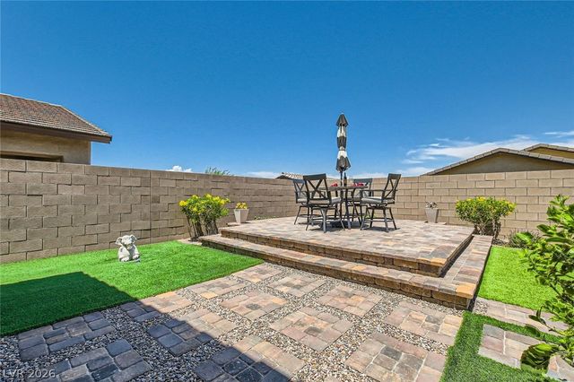 498 Pebble Run Avenue, Henderson, NV 89011