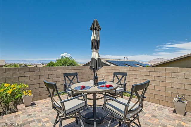 498 Pebble Run Avenue, Henderson, NV 89011