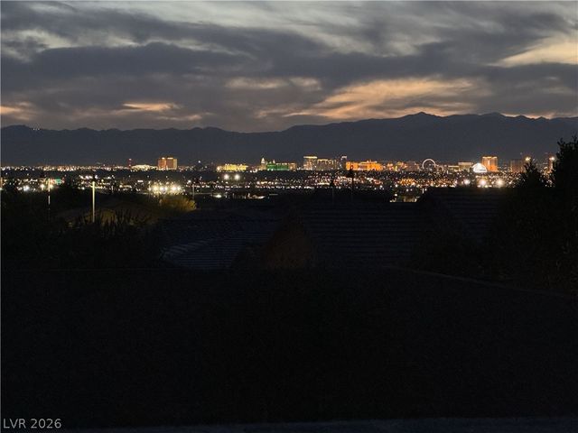 498 Pebble Run Avenue, Henderson, NV 89011