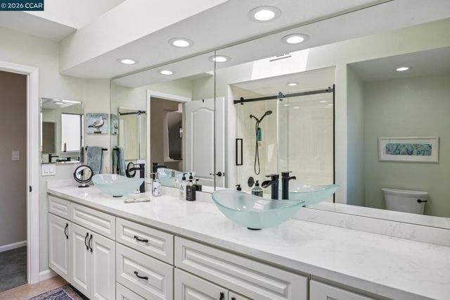 612 Clear Lake St, Danville, CA 94506