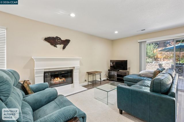 612 Clear Lake St, Danville, CA 94506