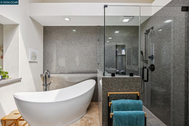 612 Clear Lake St, Danville, CA 94506