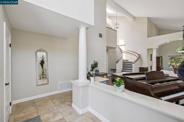 612 Clear Lake St, Danville, CA 94506