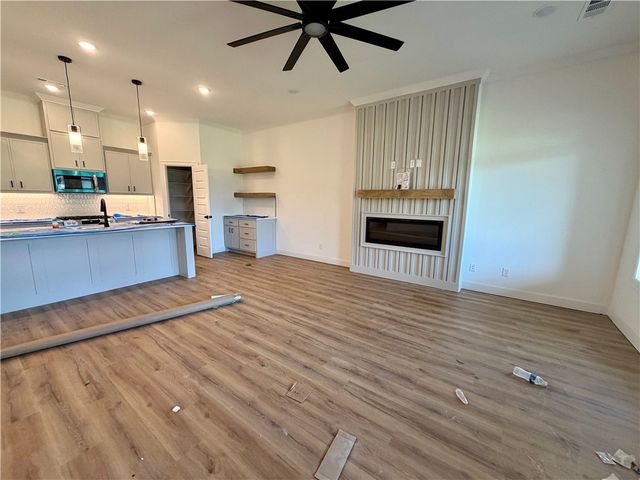 1804 Goldthorp Street, Pea Ridge, AR 72751