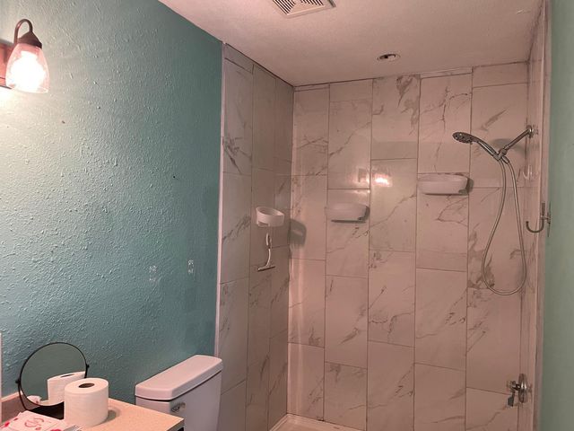 7600 Emmett F Lowry Expressway 706, Texas City, TX 77591