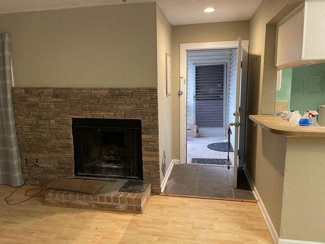 7600 Emmett F Lowry Expressway 706, Texas City, TX 77591