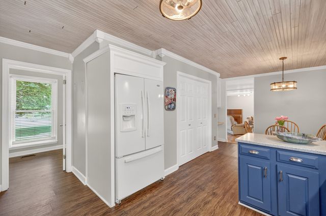 111 Countrywood Dr, Lebanon, TN 37087