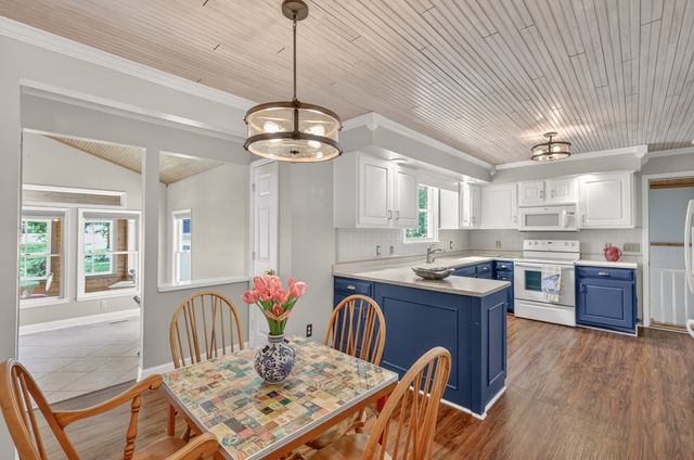 111 Countrywood Dr, Lebanon, TN 37087