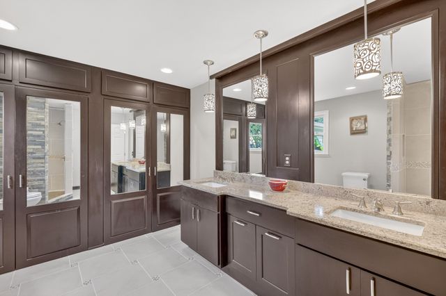 111 Countrywood Dr, Lebanon, TN 37087