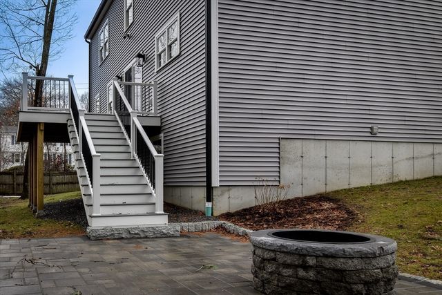 10 Nolin St, Natick, MA 01760