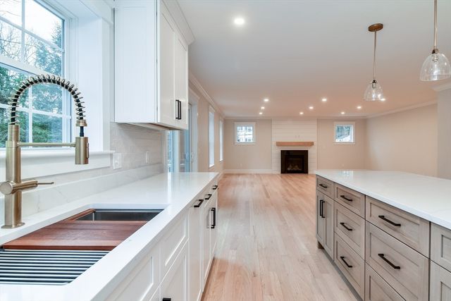 10 Nolin St, Natick, MA 01760