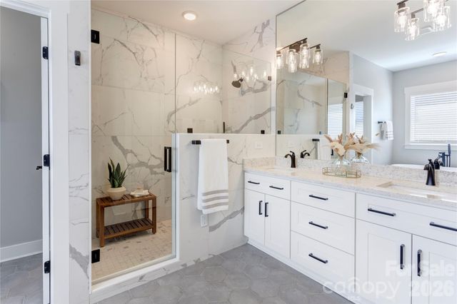 9311 Willowglen Trail, Charlotte, NC 28215