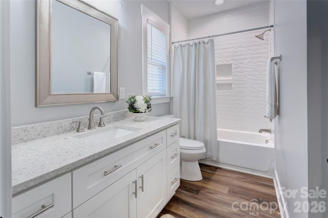 9311 Willowglen Trail, Charlotte, NC 28215