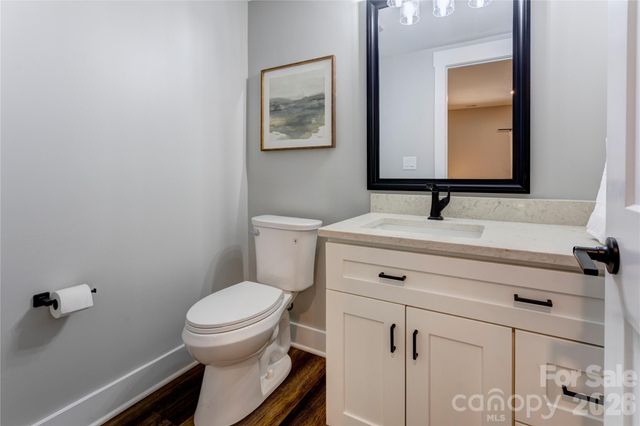 9311 Willowglen Trail, Charlotte, NC 28215