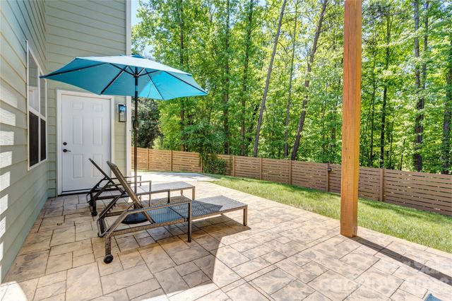9311 Willowglen Trail, Charlotte, NC 28215