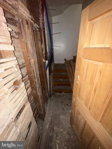 5149 WALNUT ST, Philadelphia, PA 19139