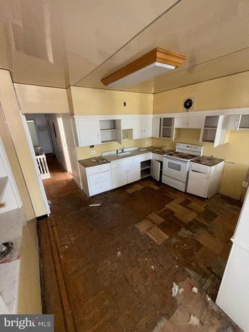 5149 WALNUT ST, Philadelphia, PA 19139