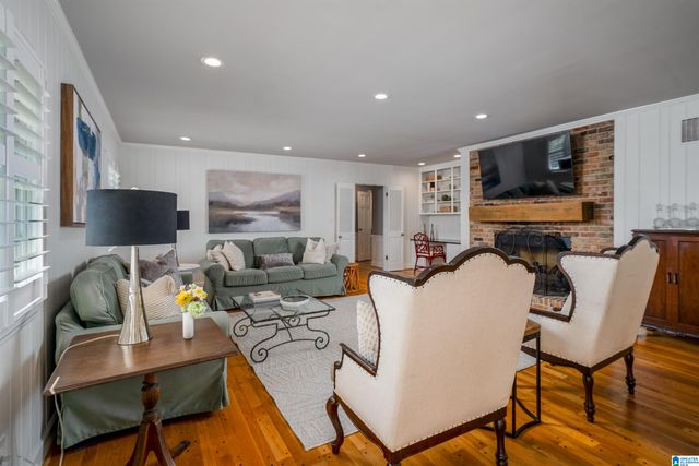 3333 WESTBURY ROAD, Mountain Brook, AL 35223